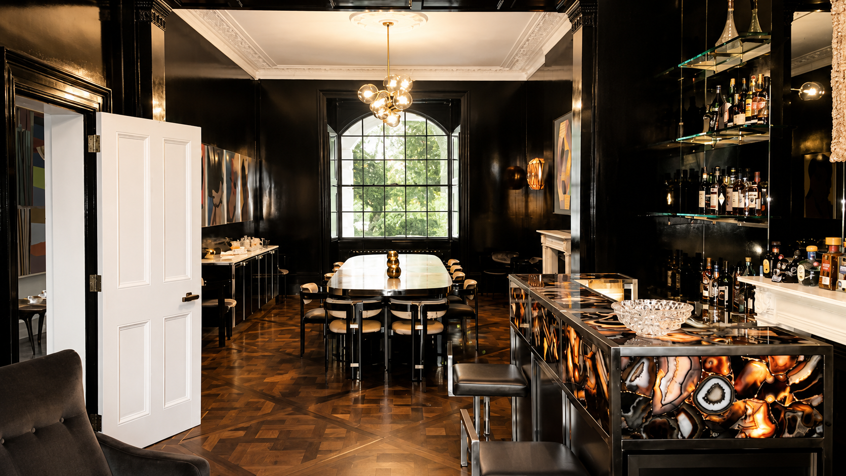 Dining and bar area